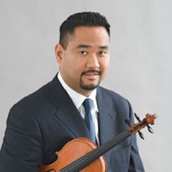 Zakarias Grafilo with violin